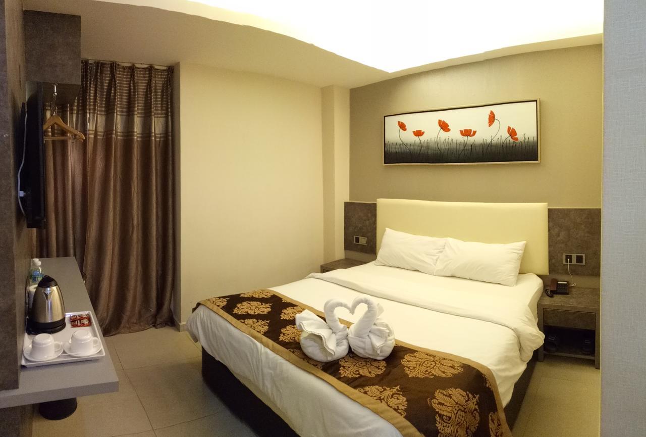 Golden Leaves Hotel Malacca Buitenkant foto